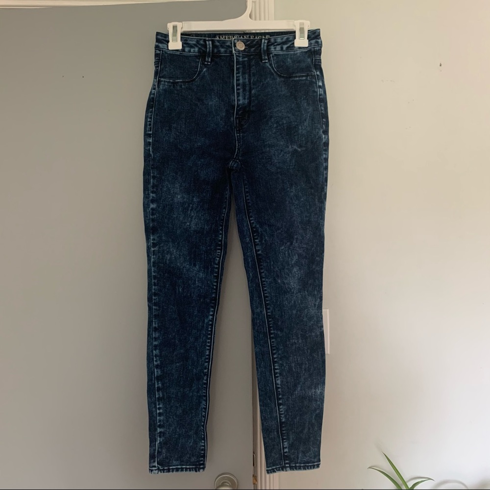 AE Sky High Jeggings with Acid Wash Coloring
